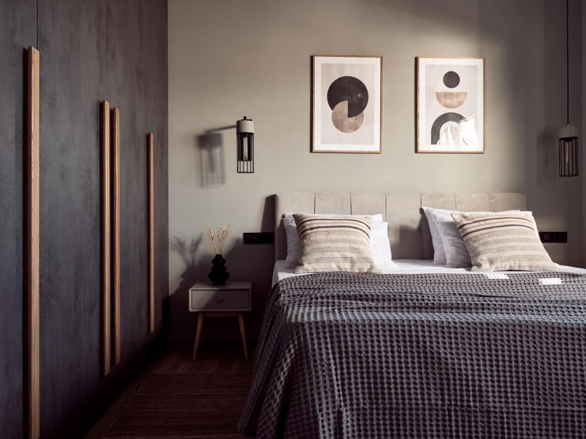 Noema Villa - Stylish Villa With Scenic Serenity, By Zantewize Sarakinádhon 외부 사진